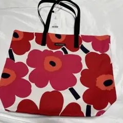 新品　タグ付き　マリメッコ　トートバッグ　ピエニウニッコ　SILJA