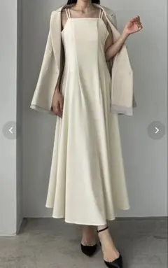 Louere ダブルストラップフレアキャミワンピース　Sサイズ
