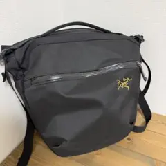 【美品✨】ARC'TERYX アークテリクス Arro 8 ショルダーバッグのサムネイル