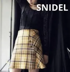 【美品】SNIDEL ウールフレアミニスカート ウール　イエロー