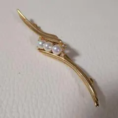 ゴールドトーン パール ブローチ