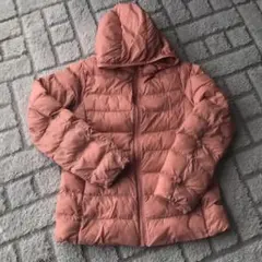 UNIQLO キッズ　ピンク　中綿　フード付きアウター　140cm