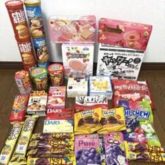 ㊸お菓子まとめ売り(チョコパイ苺とピスタチオ・ぷくぷくたい・チップスター・グミ)