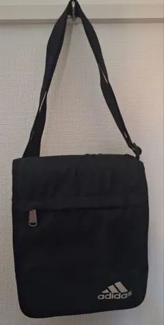 adidas ショルダーバック