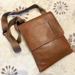 【新品未使用】牛革 ショルダーバッグ お散歩 茶色 スマホショルダー