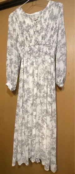 EVERY.VERY パールボタンお上品ワンピース