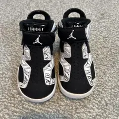 Jordan ベビーシューズ 黒/白 グラフィック