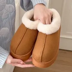 冬祭限定 ブラウンふわふわスリッパ サイズ：24cm～24.5cm 外着可能