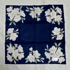 PIERRE BALMAIN ハンカチ ネイビー 花柄