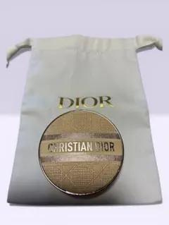 限定品完売Dior クッションファンデーションケース　専用dior布袋付き