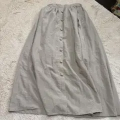 GU ベージュ ボタン付き ロングスカート Mサイズ