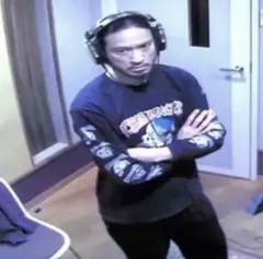 CHALLENGER　NOISE TEE BLACK長瀬智也チャレンジャー CHALLENGER NOISE TEE 長瀬 - メルカリ