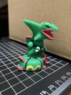 ポケモン レックウザ フィギュア 指人形 2004年 任天堂 バンダイ
