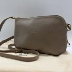 極美品　イルビゾンテ　ショルダーバッグ　ロゴ刻印　レザー　トルトラ　イタリア製