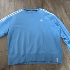 adidas ライトブルー トレーナー