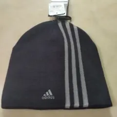 【新品タグ付】adidas ビーニー ニット帽 3ストライプ Y2K 黒