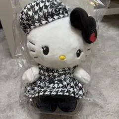 サンリオ　ハローキティ　ぬいぐるみ　モノクロガーリーふたごコーデ　新品