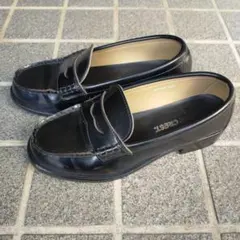 CEDAR CREST 黒 ローファー 22.5のサムネイル