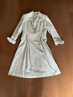 フォーマルワンピース