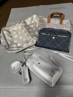 雑誌付録ショルダーバック、ポーチセット