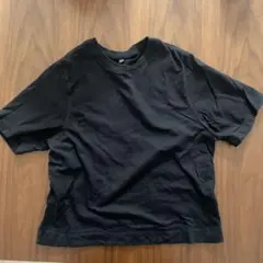 ユニクロ　Uネック　Tシャツ　M
