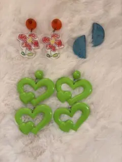 Item thumbnail for item 7d690eaa-cdf8-45d8-9b63-06d74f8d2671