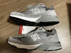 New Balance 993 グレー スニーカーのサムネイル