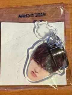 TREASURE ジェヒョク 顔アクキー