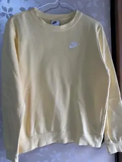 ナイキ スウェット ワンポイント 刺繍 イエロー Sカジュアル