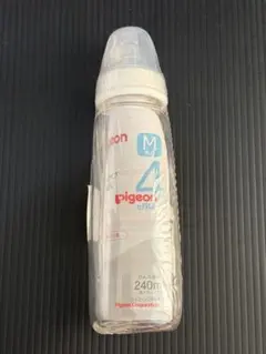 新品・未使用　pigeon スリムタイプ 哺乳瓶 240ml Mサイズ