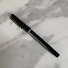 PARKER 万年筆 ブラック ゴールドトリム - メルカリ