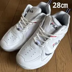 FILA スニーカー ホワイト 28㌢　白 メンズ シューズ　スポーツ
