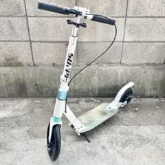 キックボード キックスクーター 折りたたみ可 ブレーキ付 4段階調節 10インチ