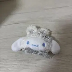 シークレットヘアクリップ　スノーラビット　シナモロール　サンリオ