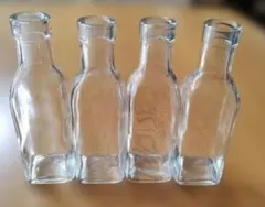 小型ガラスボトル4本セット