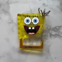 スポンジボブ アクリルキーホルダー カラビナ　鍵　バックに