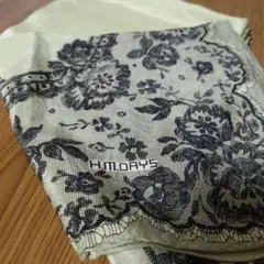 HANAEMORI H.M.DAYS花柄スカーフ シルク100%のサムネイル