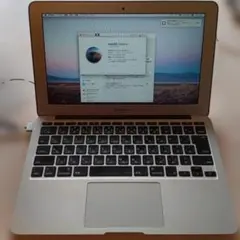 MacBook Air (11-inch, Mid 2012)