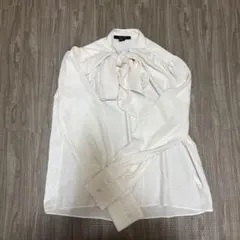 ブラウス リボン