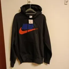Nike パーカー 黒/オレンジ/青刺繍ロゴ　XLサイズ　タグ付き