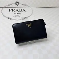 極美品　PRADA プラダ　財布　二つ折り　ブラック　M611