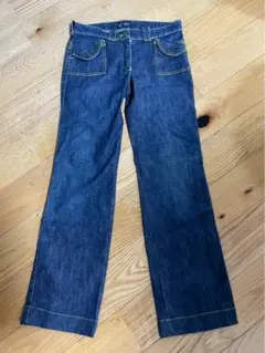 Item thumbnail for item 303003d9-6f62-4602-aa15-8f5efdddeffa