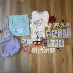 Disney store グッズのサムネイル