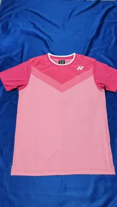 美品　ヨネックス　ゲームシャツユニフォーム　サイズユニセックスのL