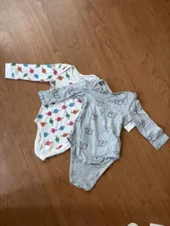 ベビー肌着 長袖 90cm スナイル犬柄　UNIQULO.BABYGAP