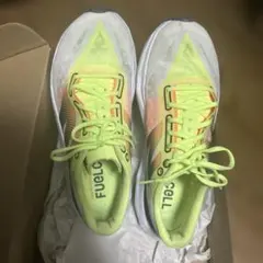 Item thumbnail for item 9b7a7ded-de33-46de-baf6-2f7ca6184aad