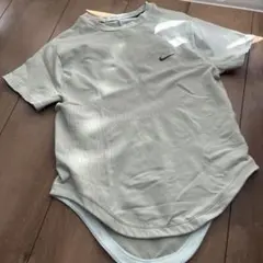 美品　Nike Dri-FIT 半袖Tシャツ M ライトグリーン