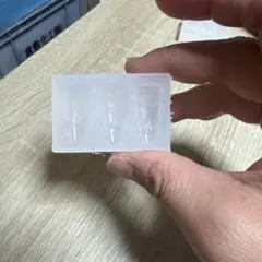 【大人気】クロスネイル モールド✨立体パーツ 3サイズ クロム対応 シリコン型