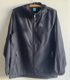 新品　CHUMS Windbreaker チャムス ウインドブレーカー　bl