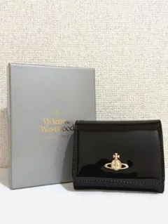 人気商品⭐Vivienne Westwood 三つ折り財布 レタータイプ - メルカリ